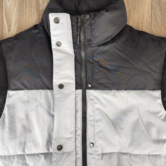 EVERLANE Colorblock Puffer Vest Black Light Gray Sleeveless Stand Collar XXS - Picture 13 of 14